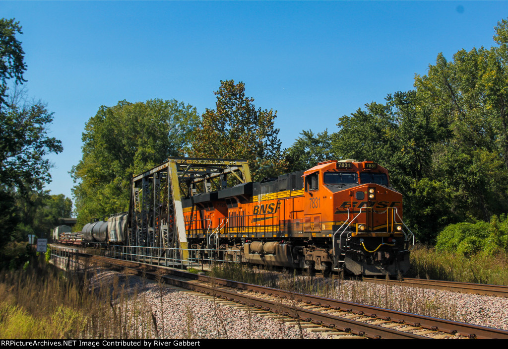 Eastbound BNSF Manifest Passing Over Brush Creek Bridge